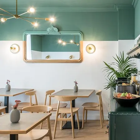 The Anthemion House 3*